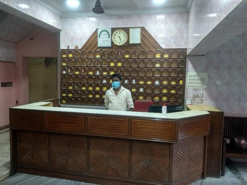Spot On 80584 Pudur Lucky Mansion Chennai Exterior foto